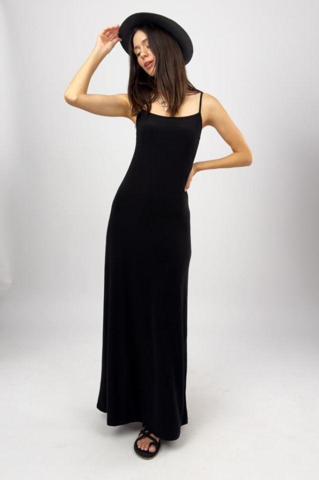 Kadın Maxi Sandy Kumaş İp Askılı Düz Renk Fitted/Vücuda Oturan Dar Esnek Rahat Saran Uzun Elbise SİYAH - 2XL